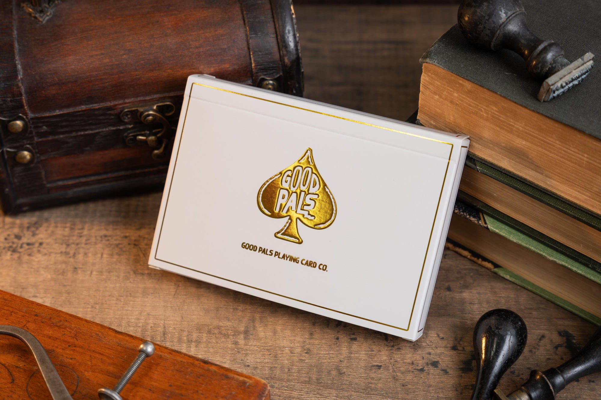 Good Pals 2 Deck Storage Box (Gold Foiled)